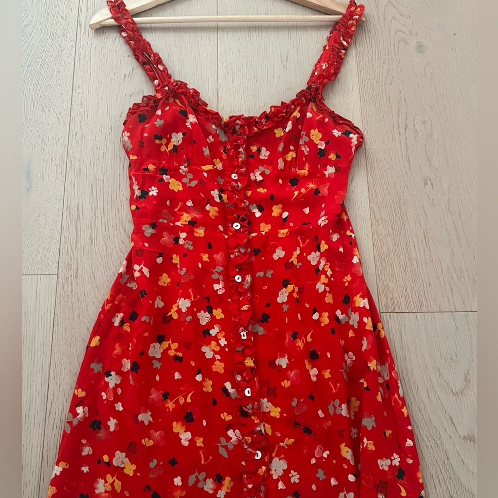 Réalisation Par Red Floral Ruffle Dress